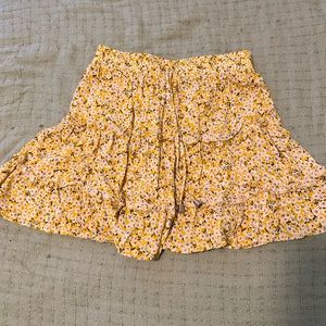 Floral, flowy mini skirt